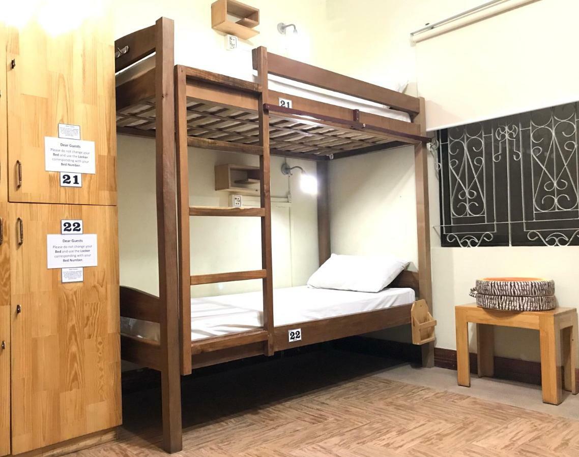 Envoy Hostel Phnom Penh Bagian luar foto